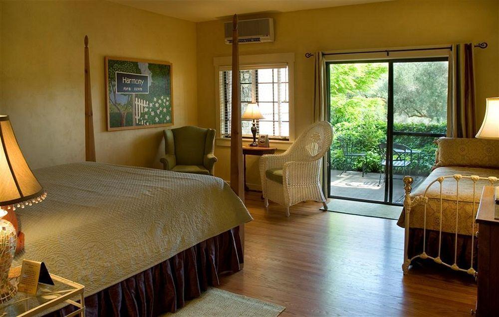 Wine Country Inn Napa Valley St. Helena Bagian luar foto